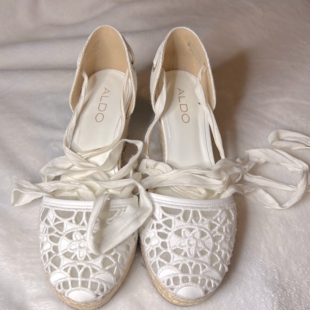 ALDO Embroidered Wedge White Sandals